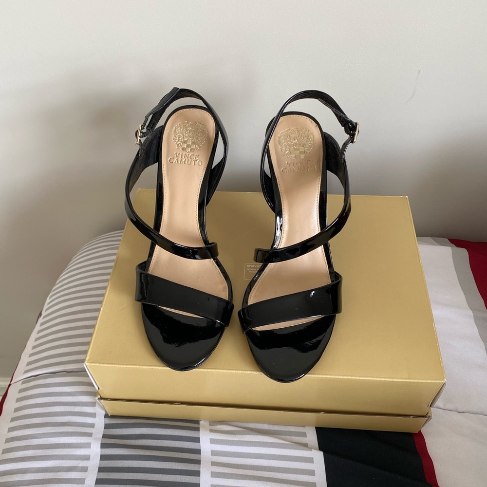 Vince Camuto Black Patent Strappy Stiletto Heels - NWOT Size 10M - Picture 2 of 6